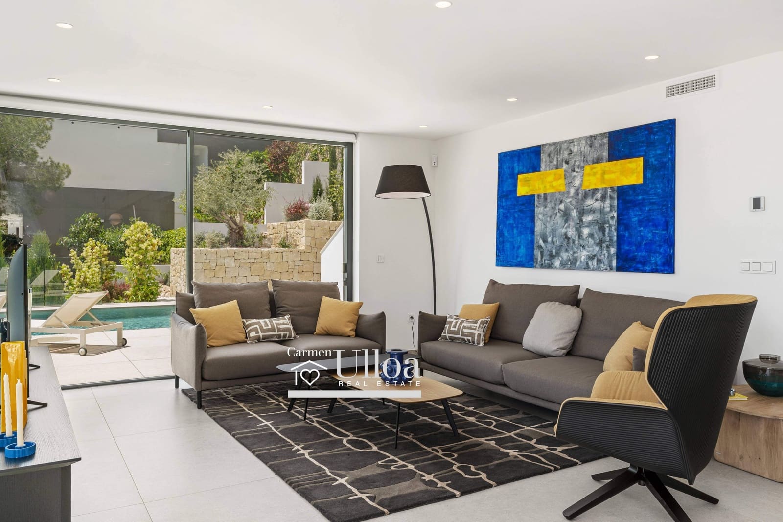 4 bedroom Villa for sale in Altea with pool garage - € 2,135,000 (Ref: 9356097)