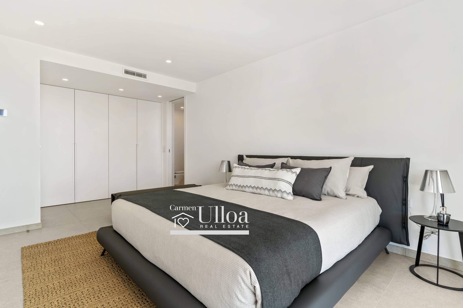 4 makuuhuone Huvila myytävänä paikassa Altea mukana uima-altaan 
autotalli - 2 135 000 € (Ref: 9356097)