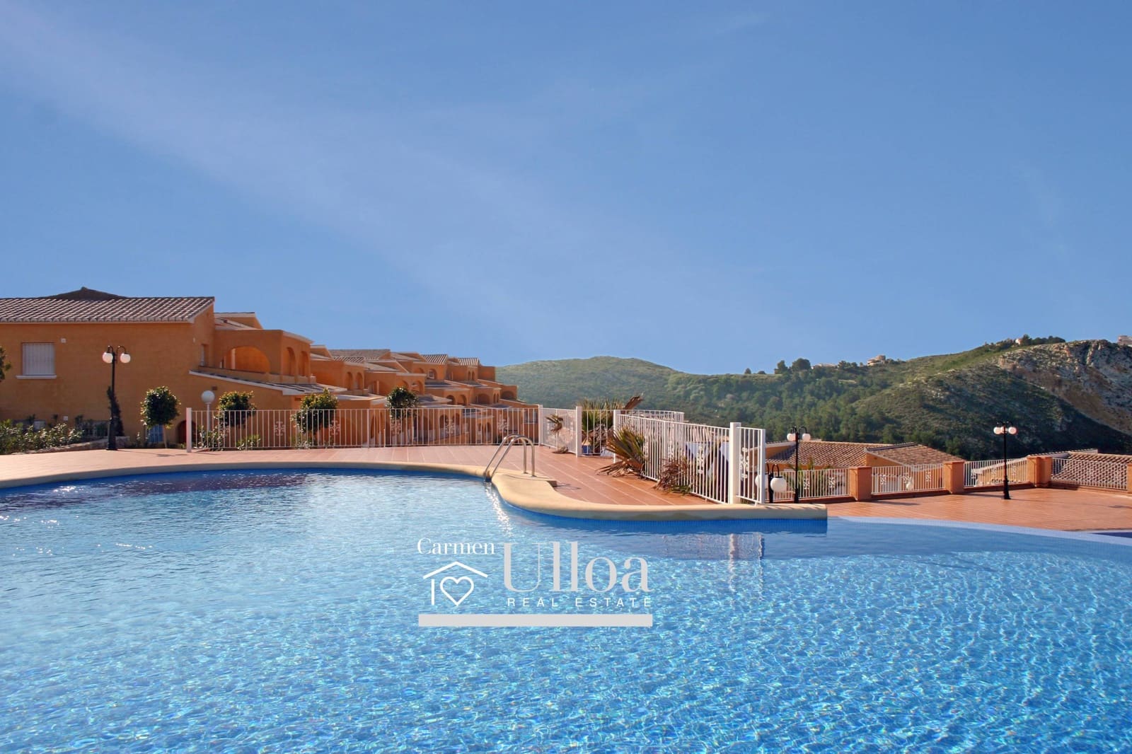 Ático de 2 habitaciones en Cumbre del Sol en venta con piscina - 476.000 € (Ref: 9359462)