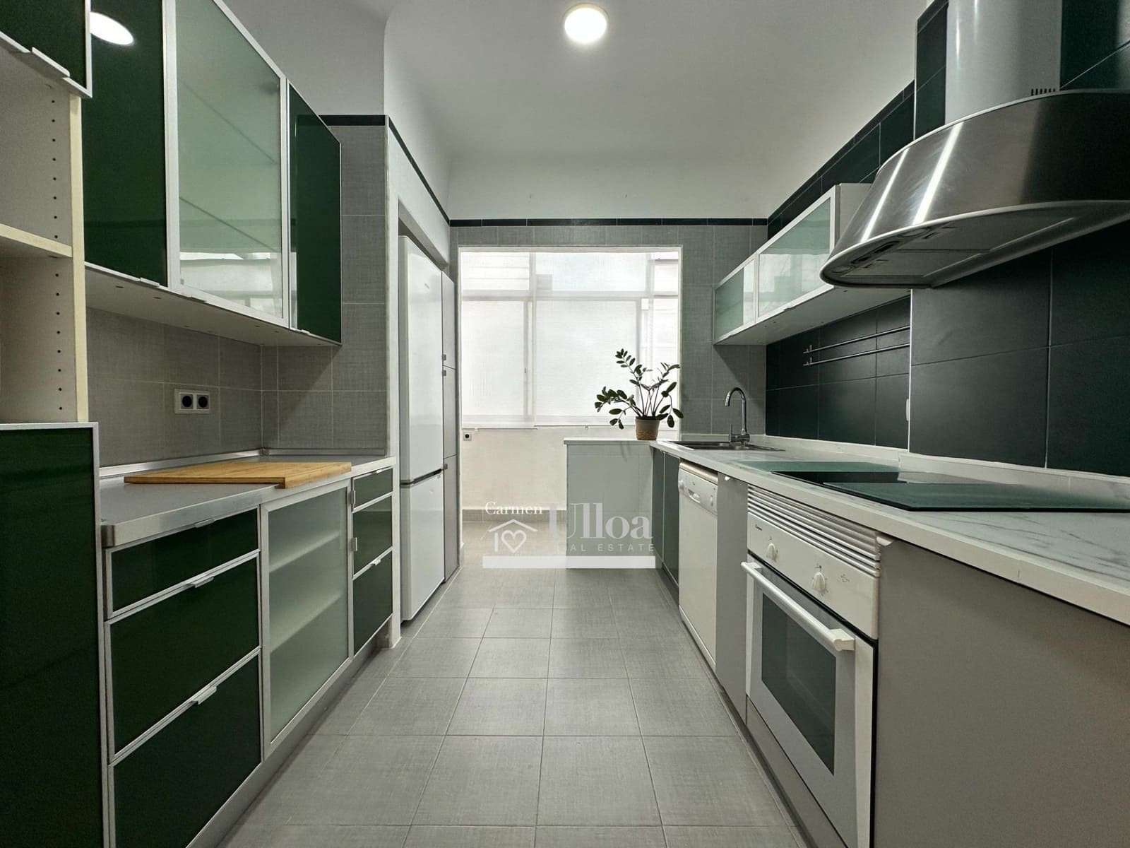 3 bedroom Apartment for rent in Alicante / Alacant city - € 1,350 (Ref: 9362541)