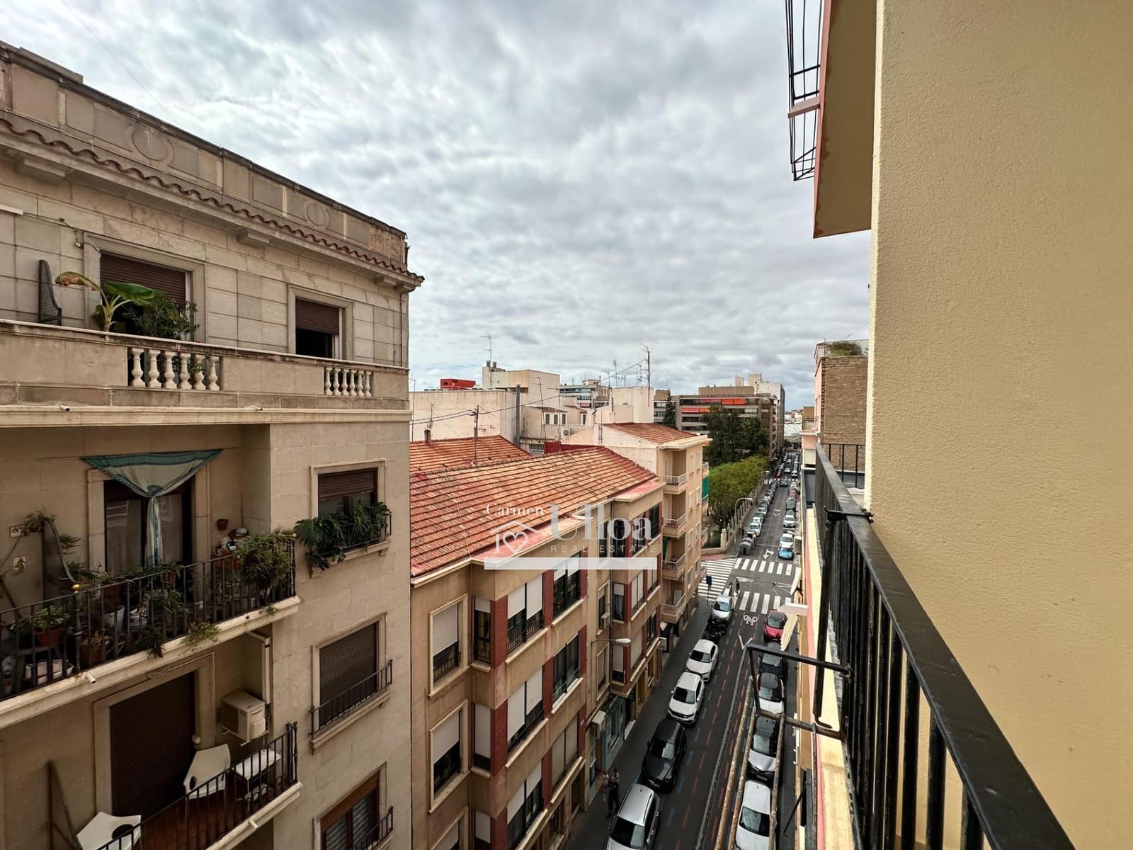 3 sovrum Lägenhet att hyra i Alicante stad - 1 350 € (Ref: 9362541)