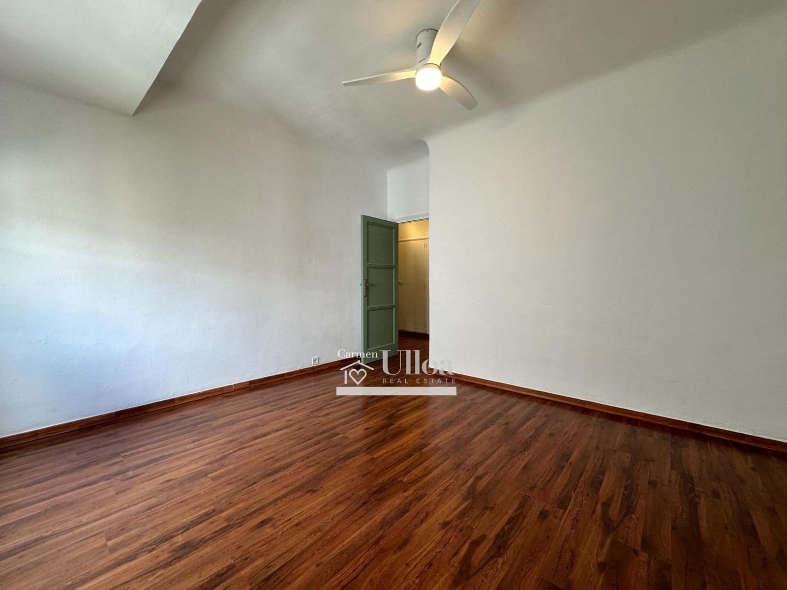 3 sovrum Lägenhet att hyra i Alicante stad - 1 350 € (Ref: 9362541)