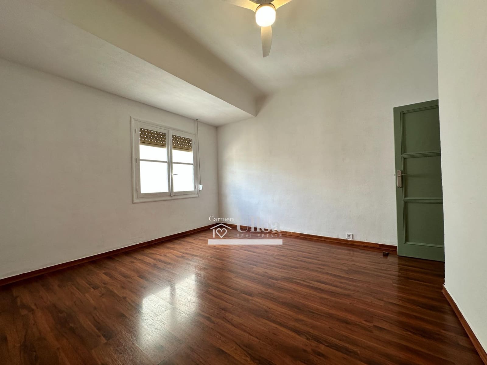 3 sovrum Lägenhet att hyra i Alicante stad - 1 350 € (Ref: 9362541)