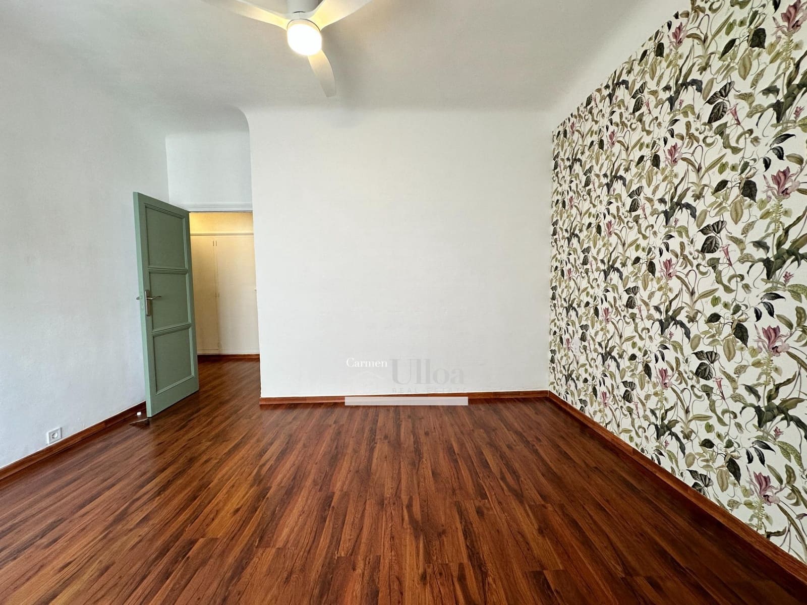 3 sovrum Lägenhet att hyra i Alicante stad - 1 350 € (Ref: 9362541)