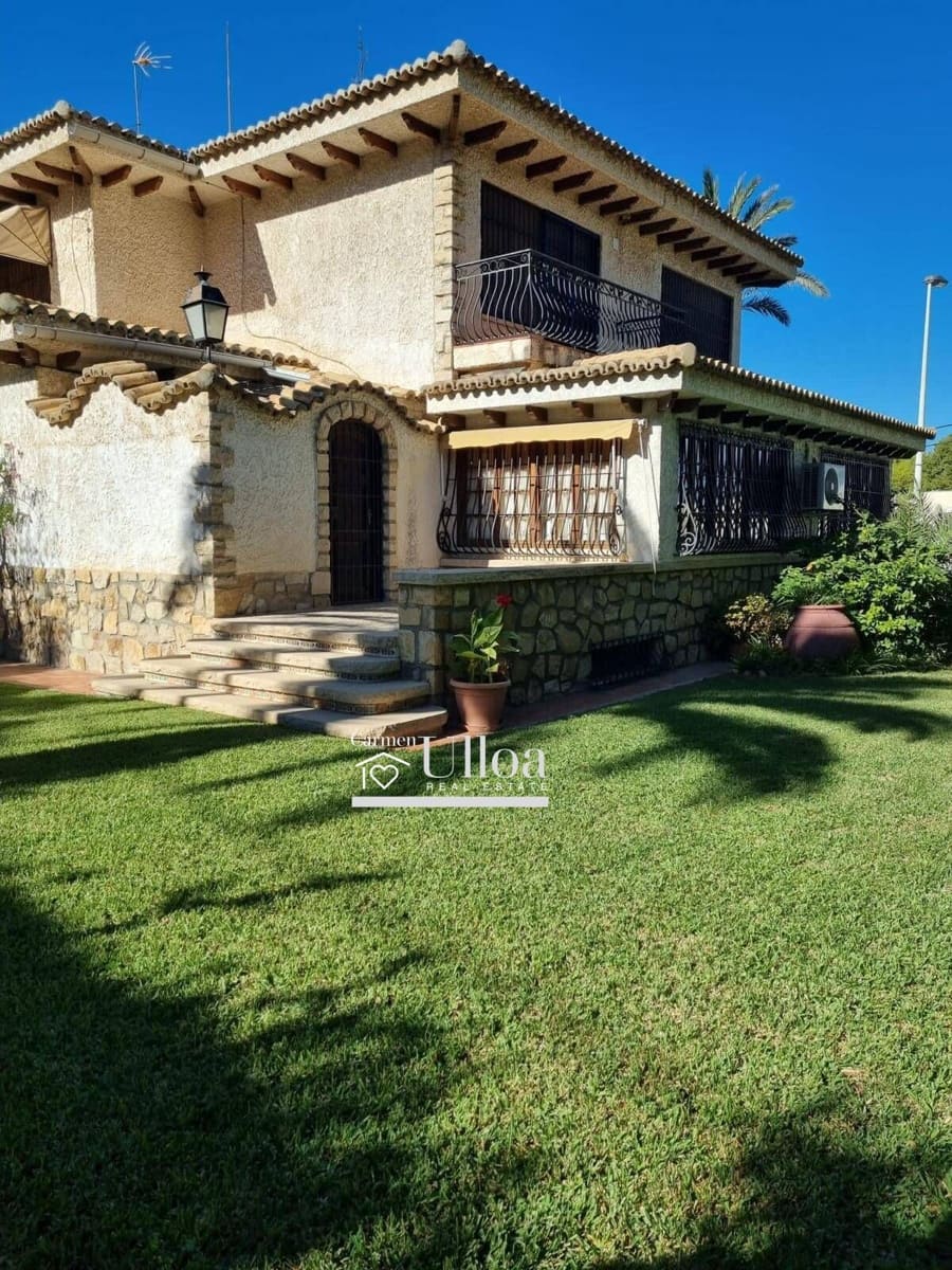 5 slaapkamer Villa te koop in Alicante stad met zwembad - € 1.900.000 (Ref: 9367399)