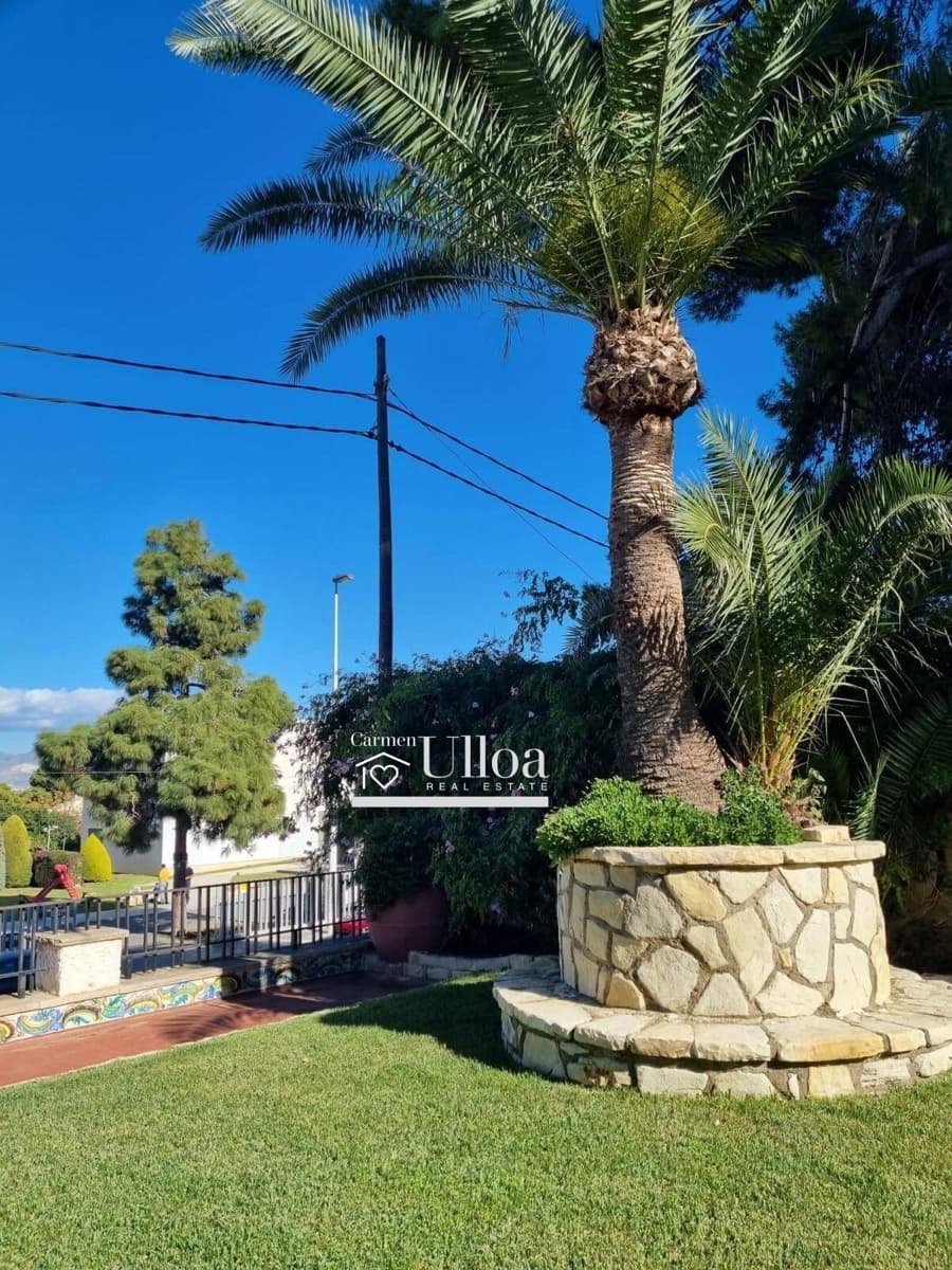 5 slaapkamer Villa te koop in Alicante stad met zwembad - € 1.900.000 (Ref: 9367399)