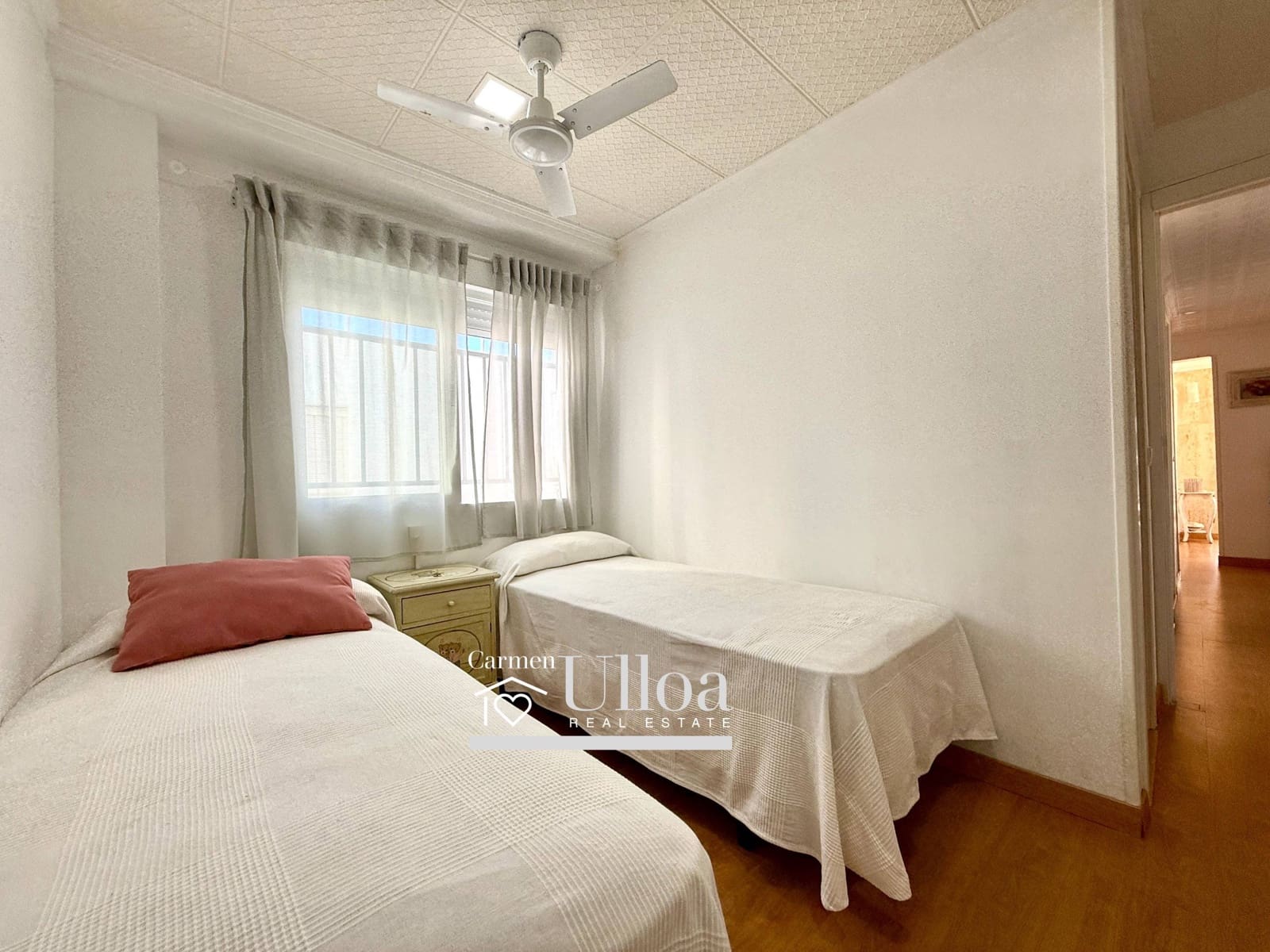 4 bedroom Flat for sale in El Campello - € 490,000 (Ref: 9376751)