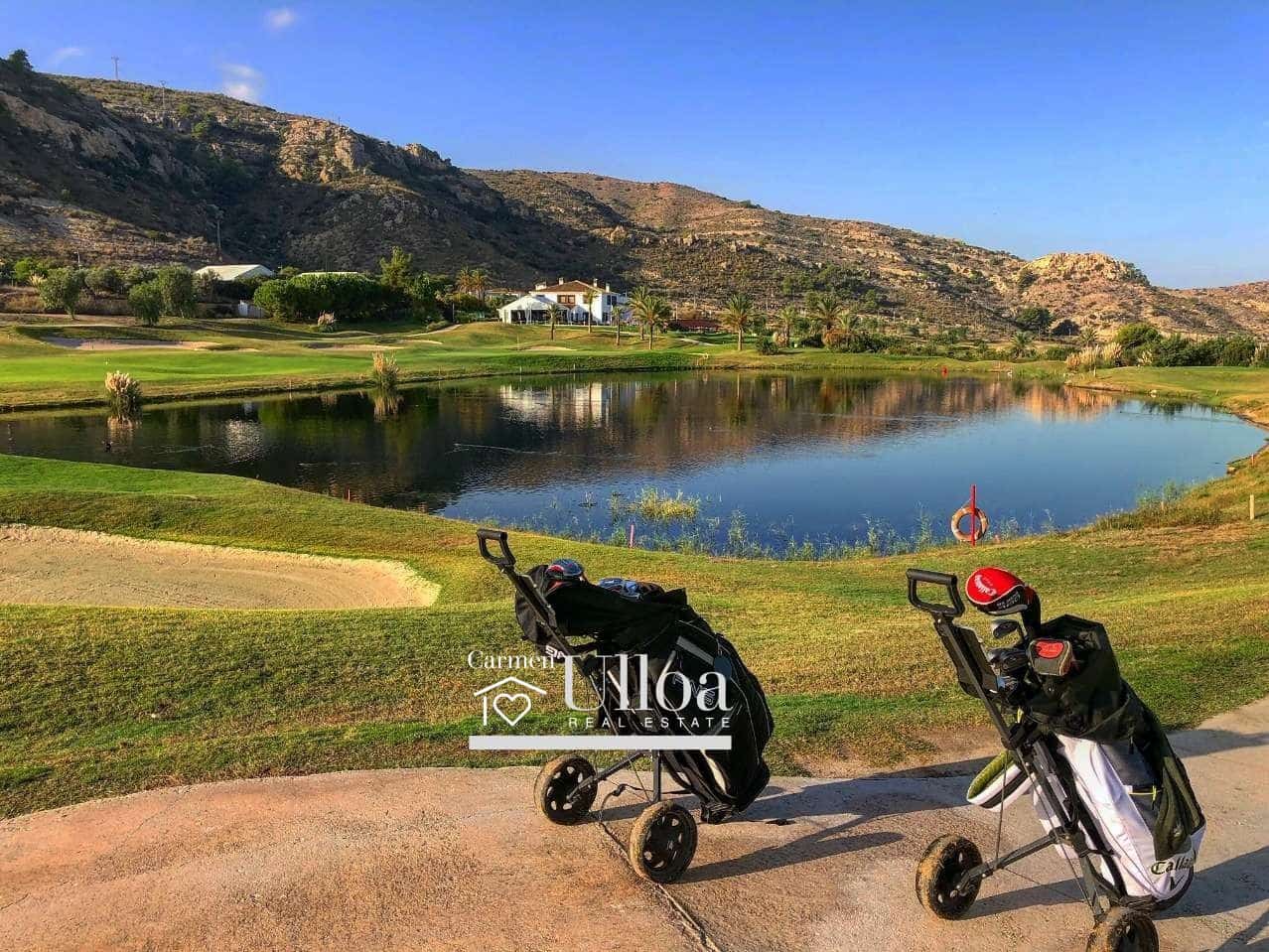 2 sovrum Takvåning till salu i Monforte del Cid med pool - 365 000 € (Ref: 9385489)