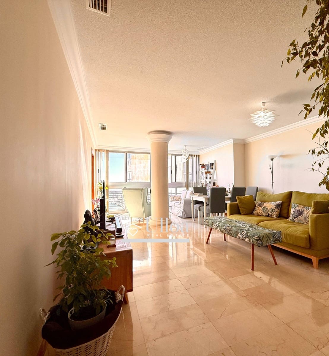 2 bedroom Apartment for sale in Alicante / Alacant city - € 850,000 (Ref: 9403571)