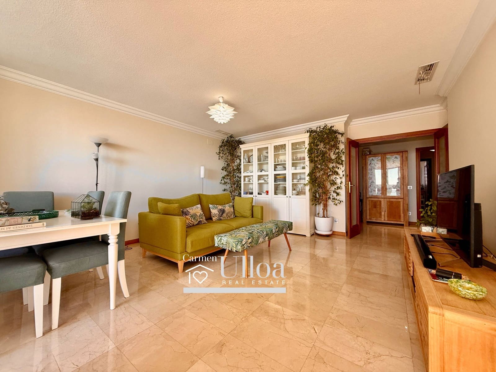 2 bedroom Apartment for sale in Alicante / Alacant city - € 850,000 (Ref: 9403571)