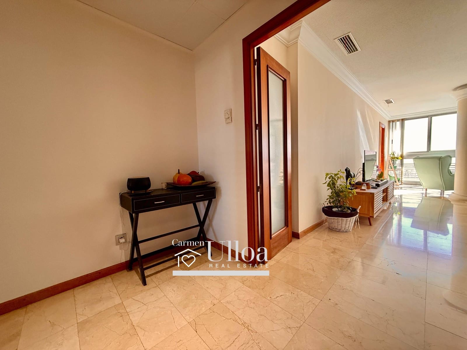 2 bedroom Apartment for sale in Alicante / Alacant city - € 850,000 (Ref: 9403571)