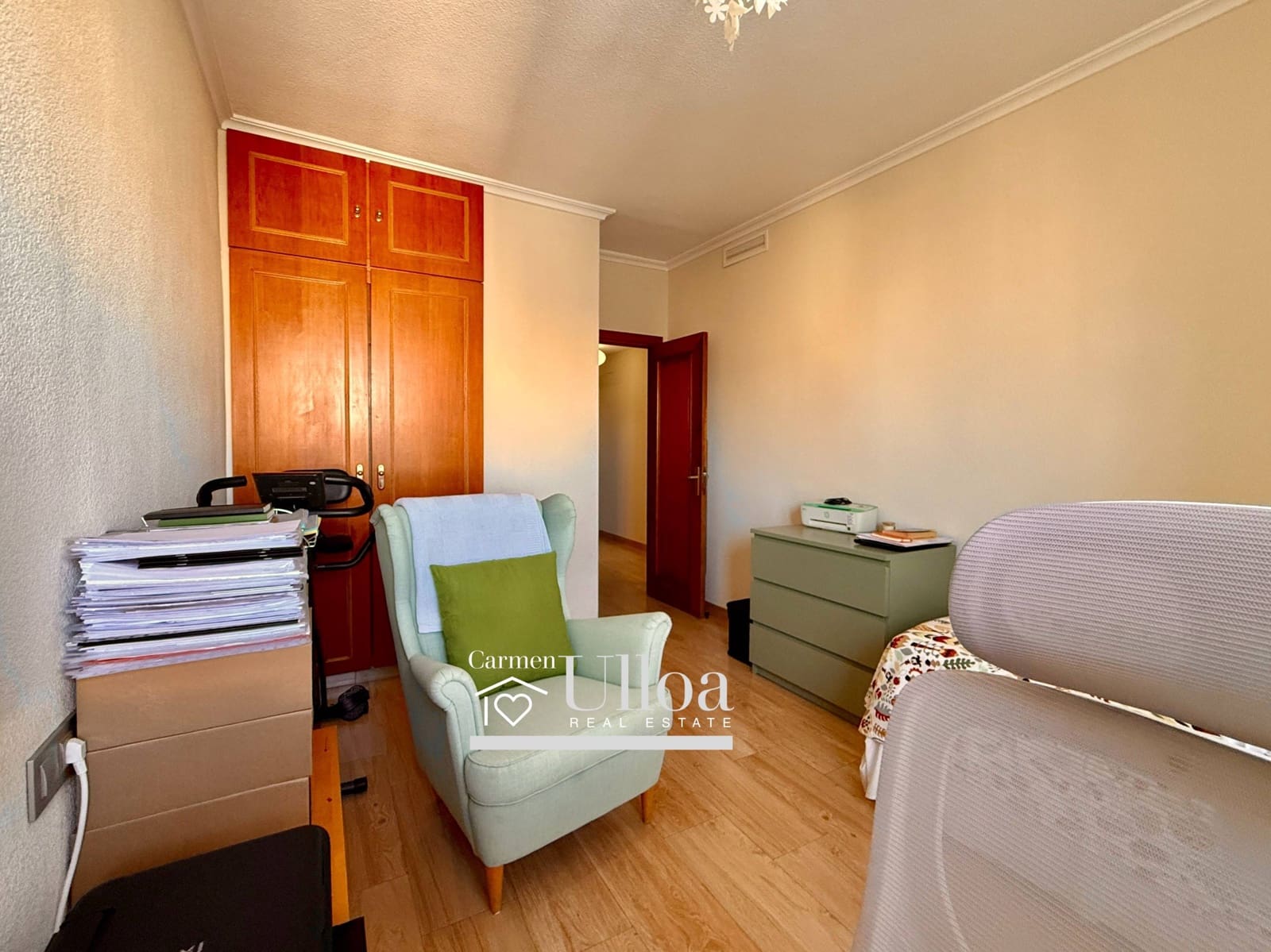 4 bedroom Apartment for sale in Alicante / Alacant city with garage - € 1,500,000 (Ref: 9403572)