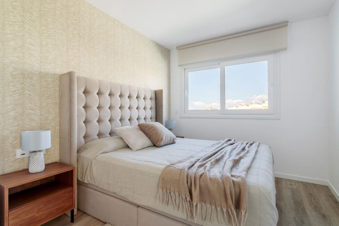 4 quarto Moradia para venda em Finestrat com piscina - 570 000 € (Ref: 9406628)