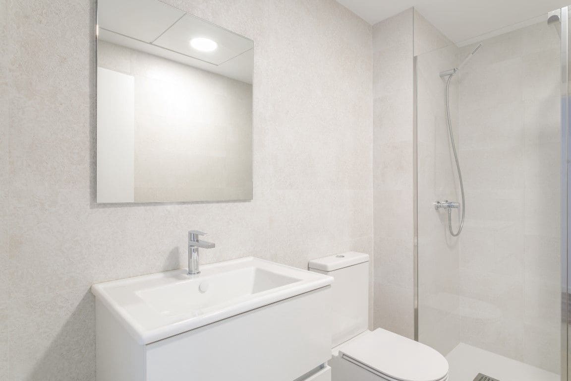 4 quarto Moradia para venda em Finestrat com piscina - 570 000 € (Ref: 9406628)