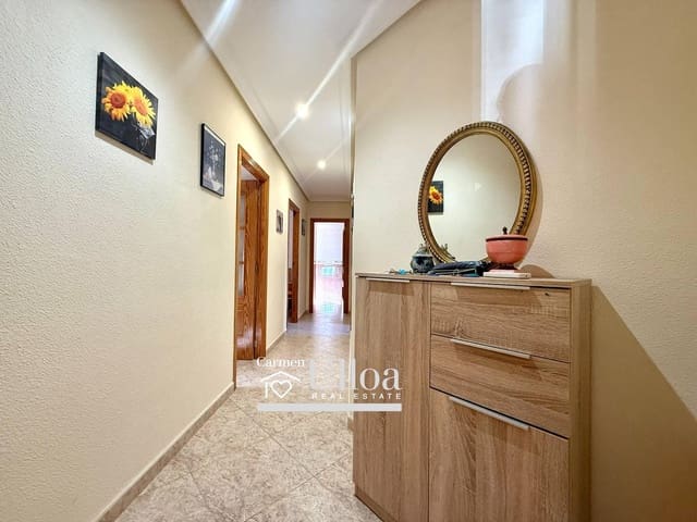 3 slaapkamer Rijtjeshuis te koop in El Campello met garage - € 720.000 (Ref: 9427447)