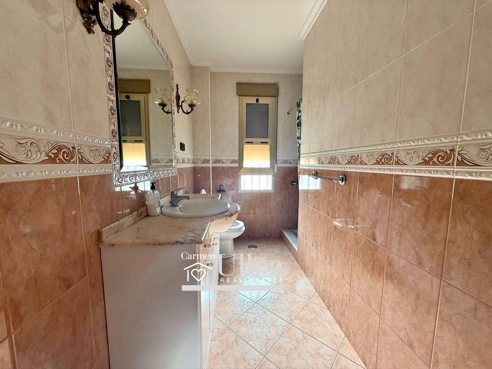 3 Zimmer Reihenhaus zu verkaufen in El Campello mit Garage - 720.000 € (Ref: 9427447)