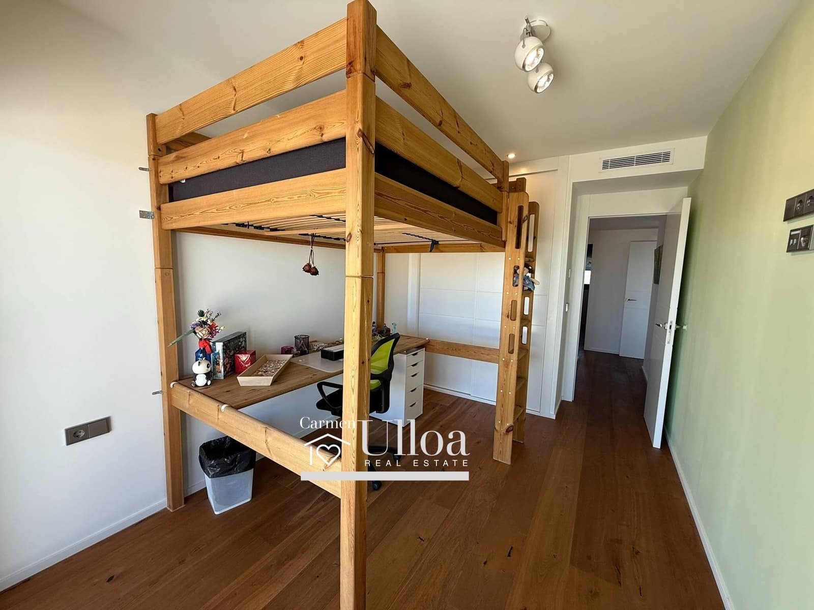 4 Zimmer Strandapartment zu verkaufen in Playa de San Juan mit Pool Garage - 1.750.000 € (Ref: 9427450)