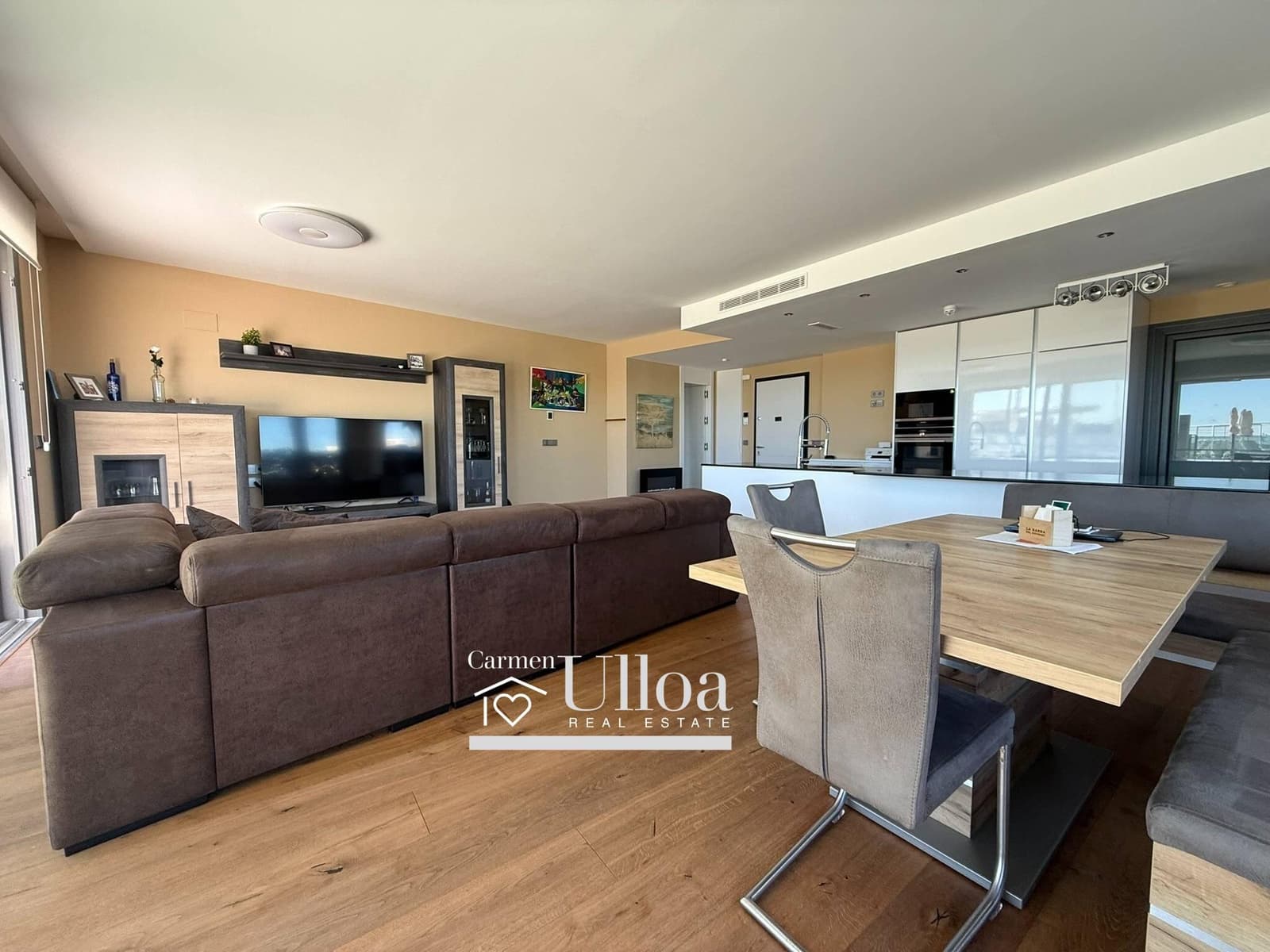 4 Zimmer Apartment zu verkaufen in Playa de San Juan mit Pool Garage - 1.695.000 € (Ref: 9427450)