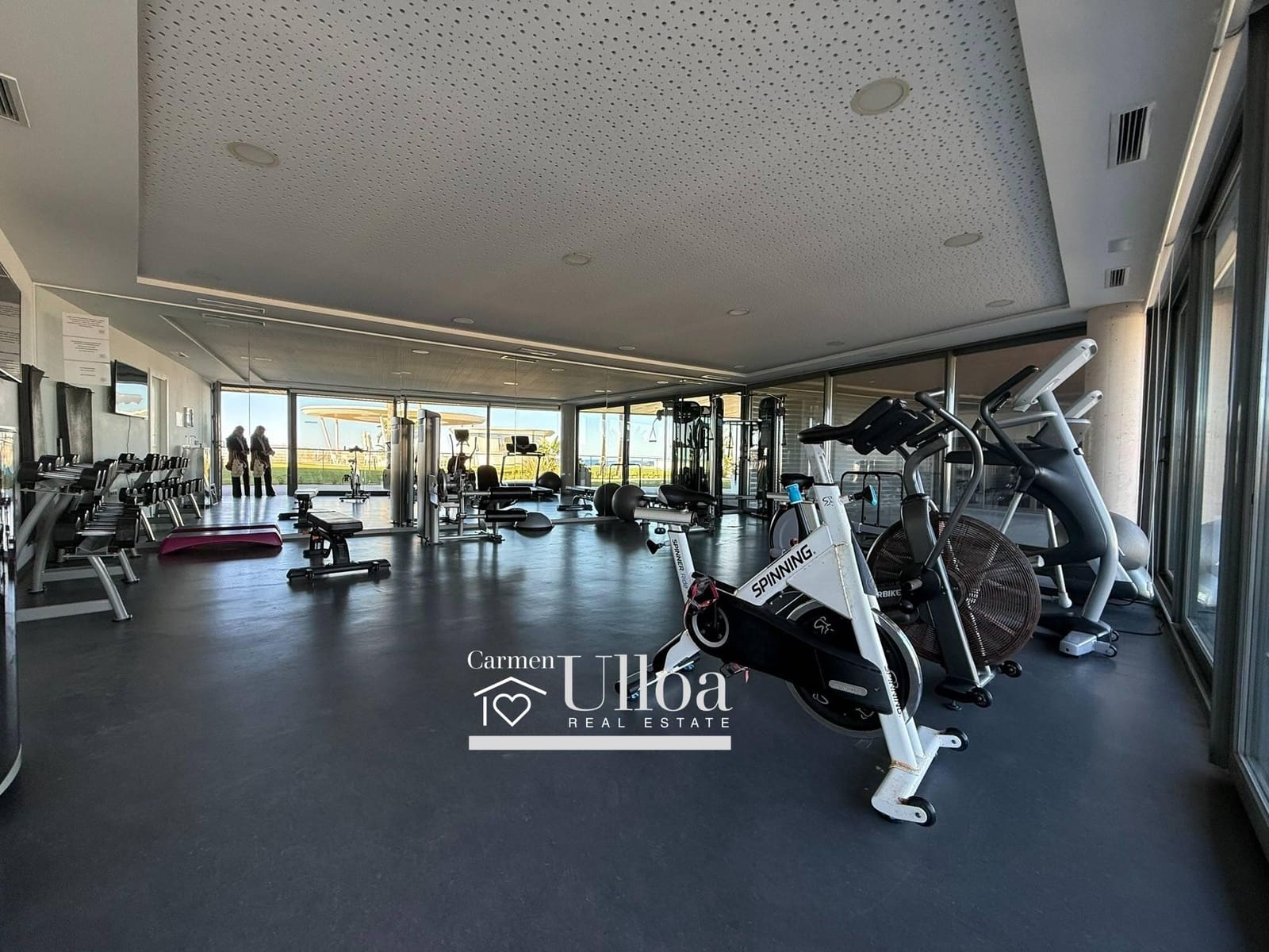 4 Zimmer Apartment zu verkaufen in Playa de San Juan mit Pool Garage - 1.695.000 € (Ref: 9427450)