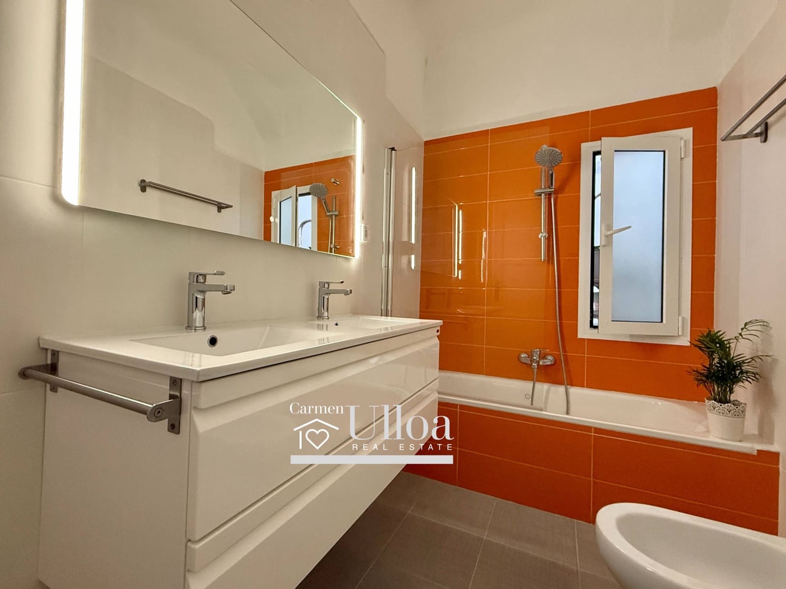 3 bedroom Apartment for rent in Alicante / Alacant city - € 1,450 (Ref: 9446622)