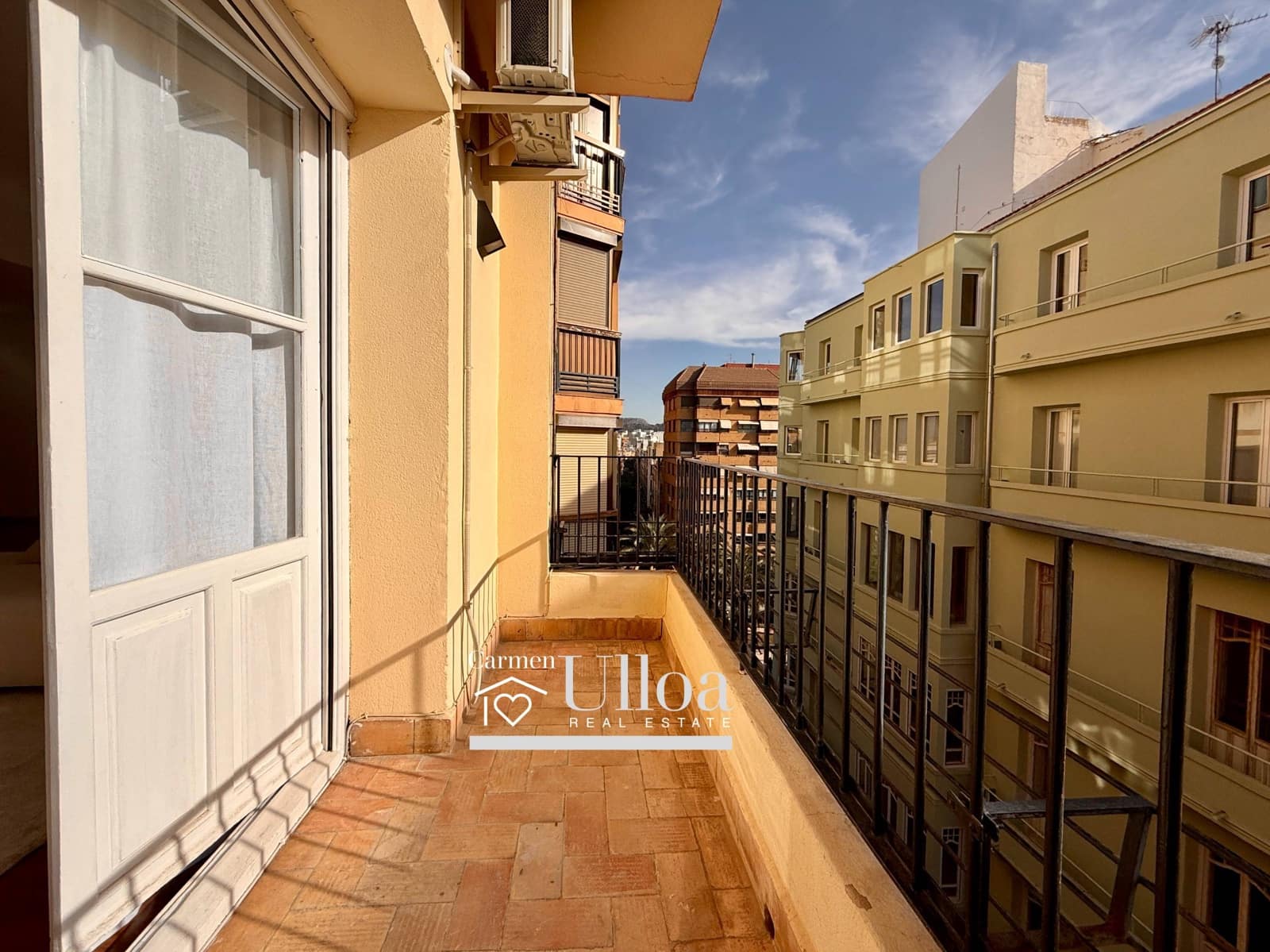 3 bedroom Apartment for rent in Alicante / Alacant city - € 1,450 (Ref: 9446622)