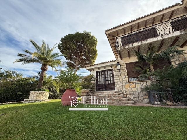 5 soverom Villa til salgs i Vistahermosa, Alicante by med svømmebasseng - € 1 600 000 (Ref: 9449064)