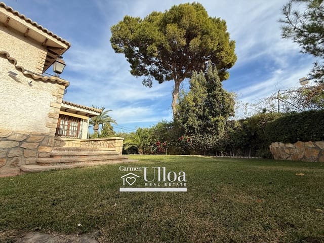 5 soverom Villa til salgs i Vistahermosa, Alicante by med svømmebasseng - € 1 600 000 (Ref: 9449064)