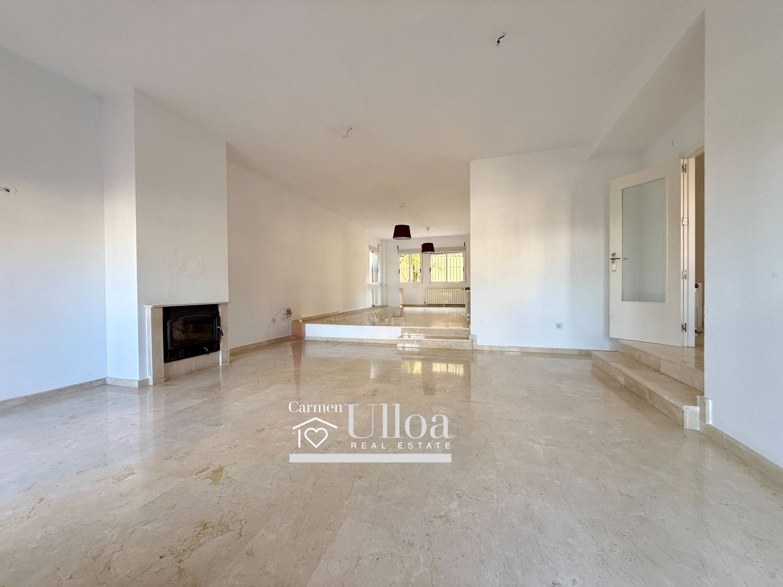 5 sypialnia Dom szeregowy na sprzedaż w Playa de San Juan z basenem garażem - 895 000 € (Ref: 9450467)