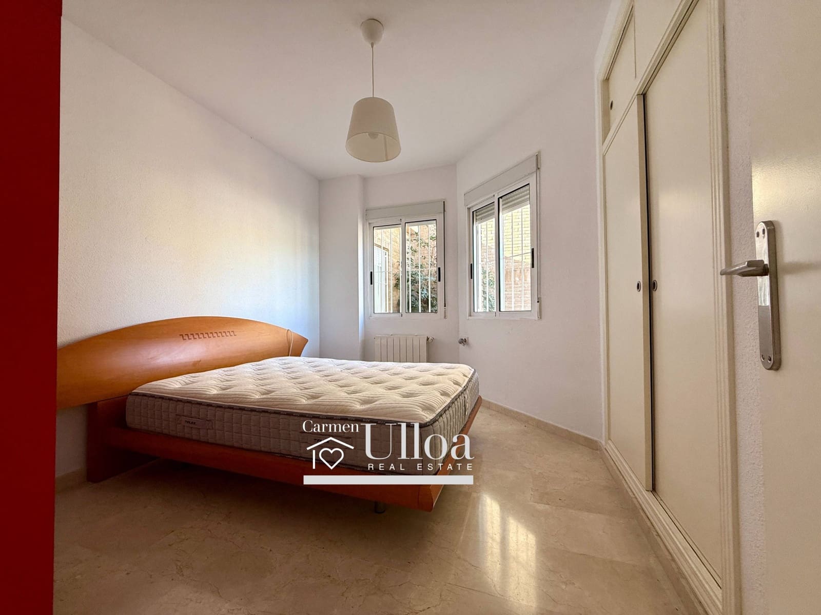 5 sypialnia Dom szeregowy na sprzedaż w Playa de San Juan z basenem garażem - 895 000 € (Ref: 9450467)