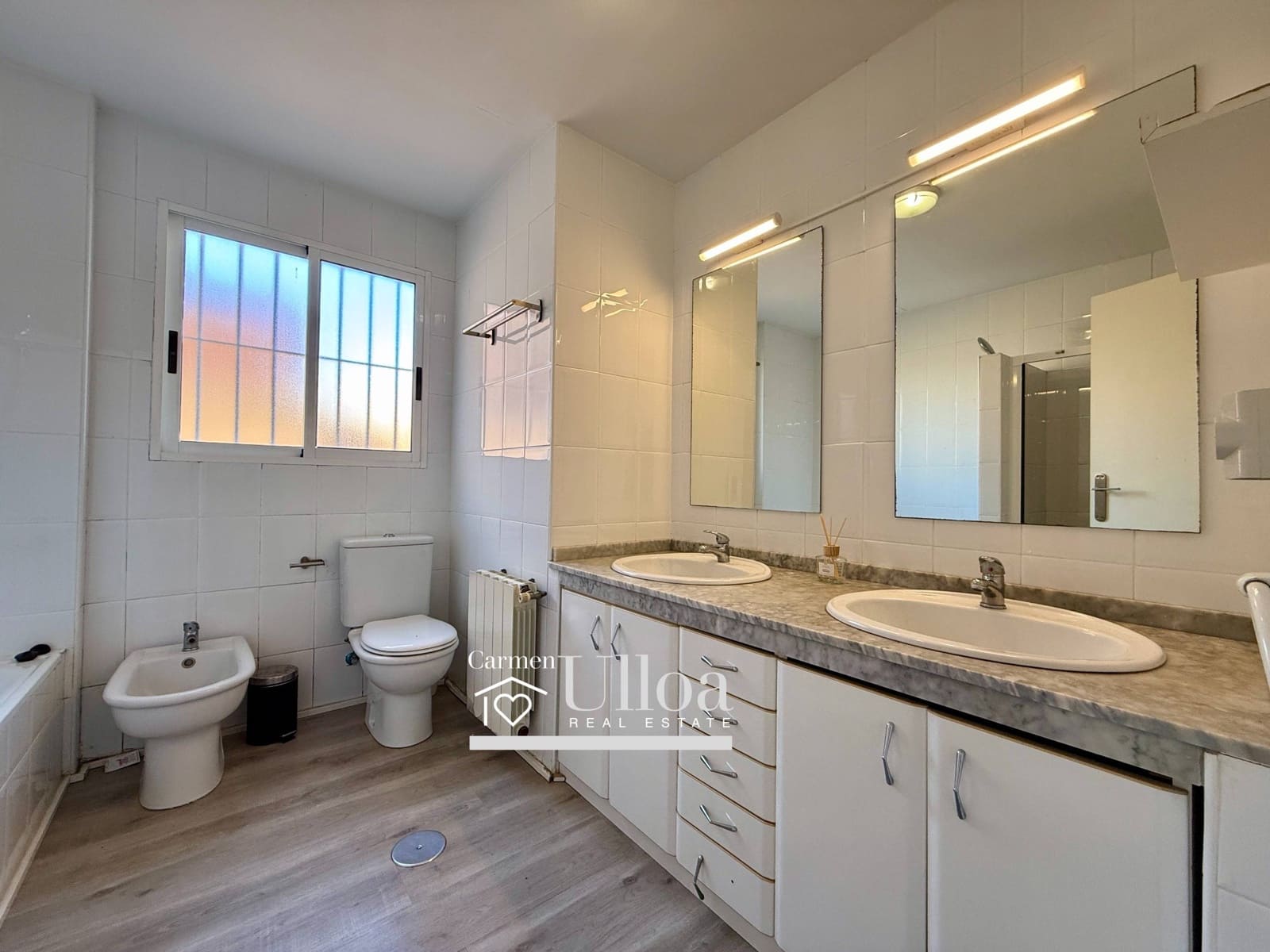 5 sypialnia Dom szeregowy na sprzedaż w Playa de San Juan z basenem garażem - 895 000 € (Ref: 9450467)