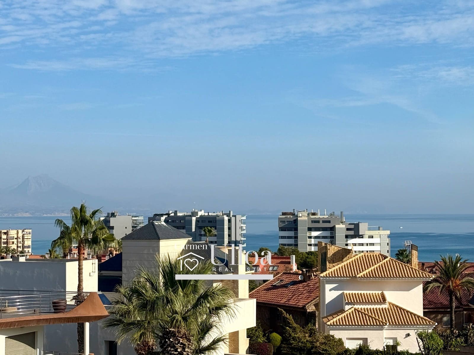 5 sypialnia Dom szeregowy na sprzedaż w Playa de San Juan z basenem garażem - 895 000 € (Ref: 9450467)