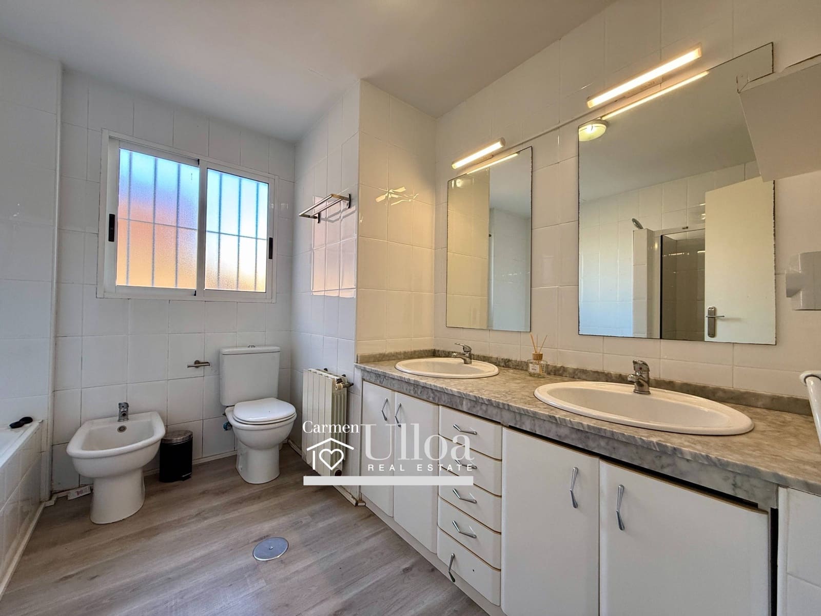 5 bedroom Terraced Villa for sale in Playa de San Juan with pool garage - € 825,000 (Ref: 9450467)