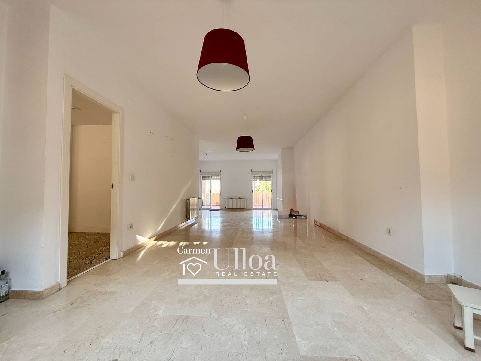 5 chambre Villa/Maison Mitoyenne à vendre à Playa de San Juan avec piscine garage - 785 000 € (Ref: 9450467)