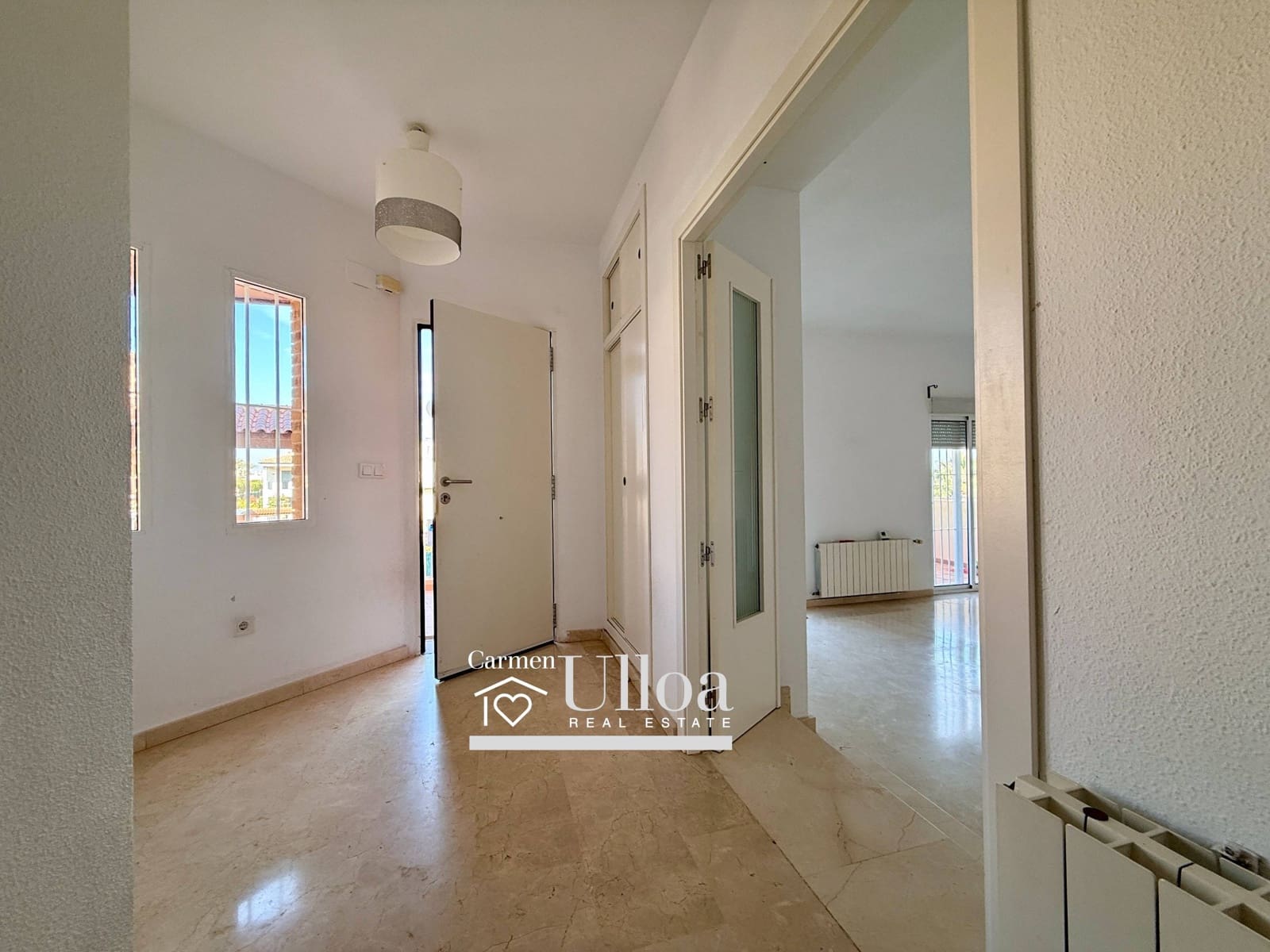 5 chambre Villa/Maison Mitoyenne à vendre à Playa de San Juan avec piscine garage - 785 000 € (Ref: 9450467)