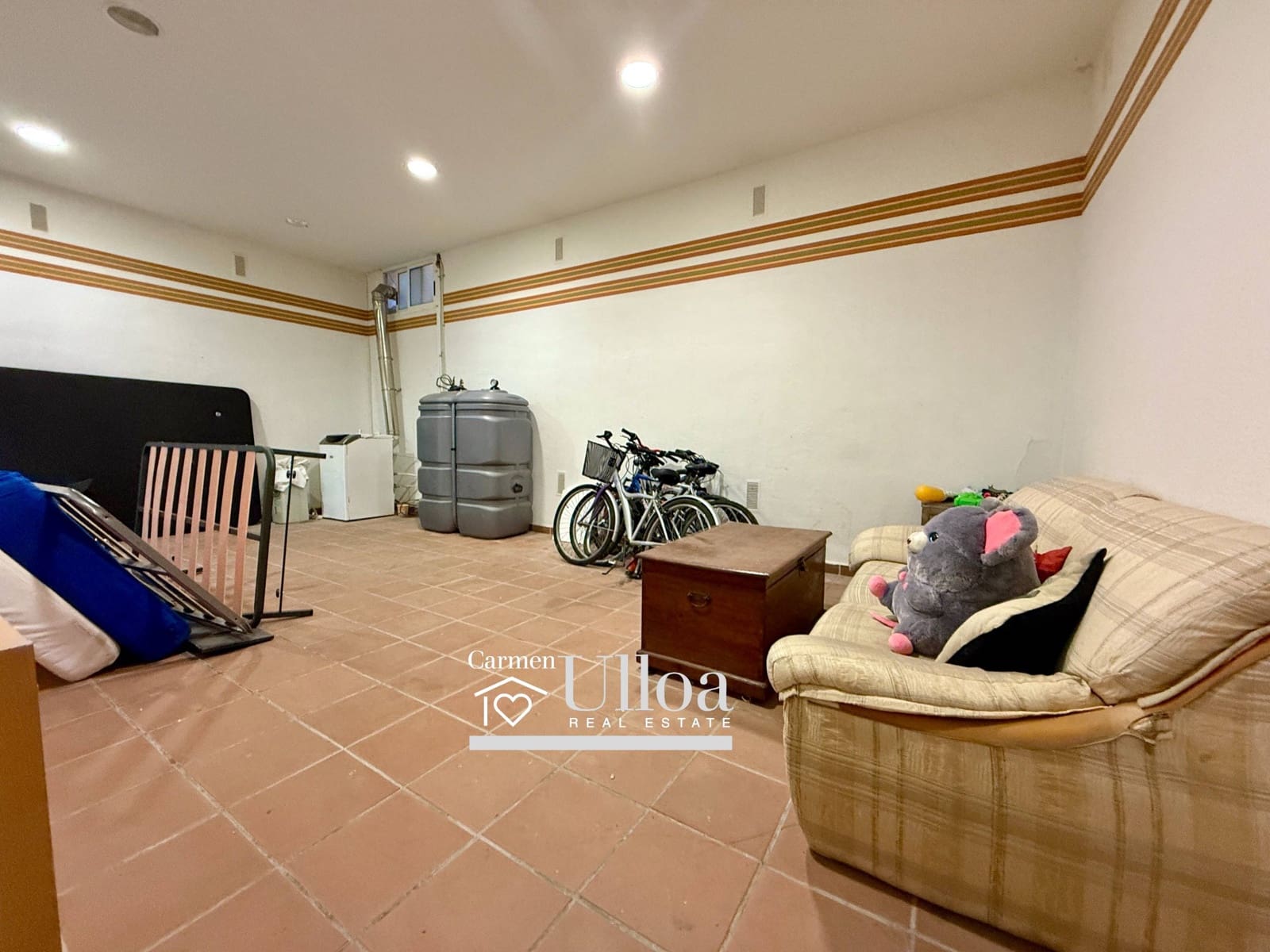 5 chambre Villa/Maison Mitoyenne à vendre à Playa de San Juan avec piscine garage - 785 000 € (Ref: 9450467)