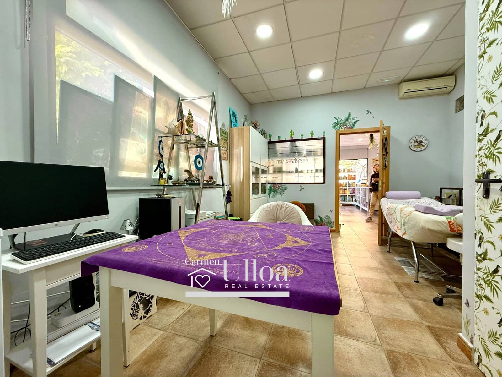 Commercial for sale in Alicante / Alacant city - € 147,000 (Ref: 9462526)