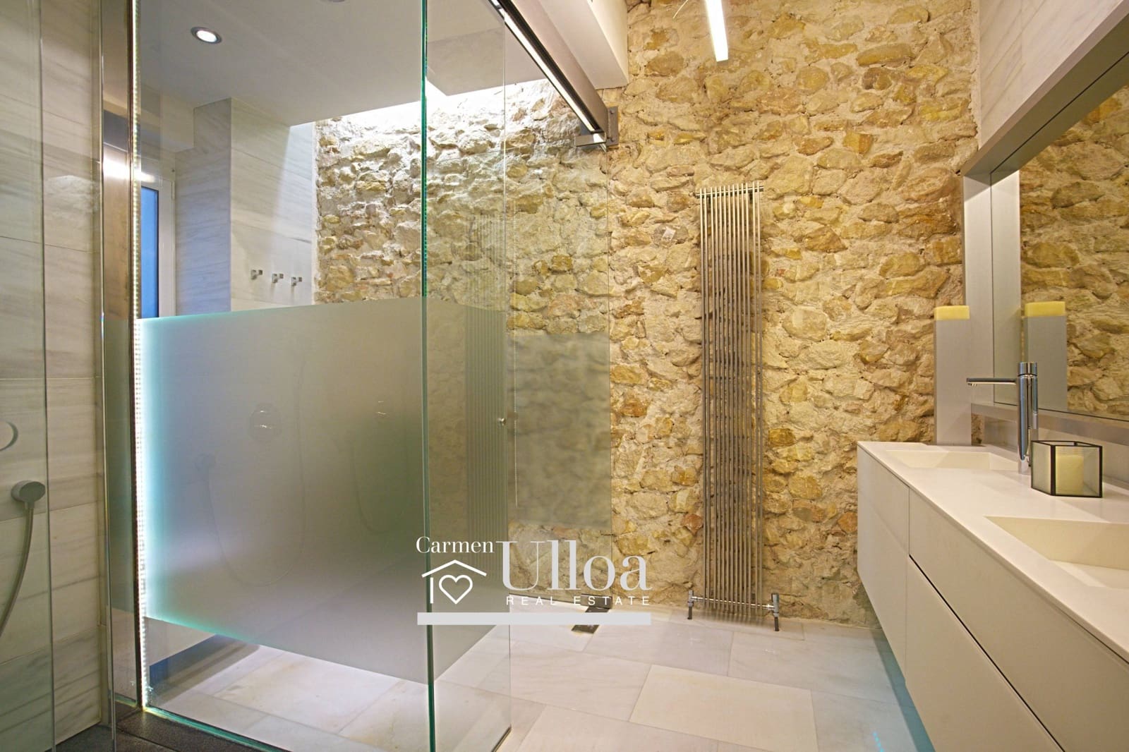 4 bedroom Flat for sale in Alicante / Alacant city - € 1,850,000 (Ref: 9468600)