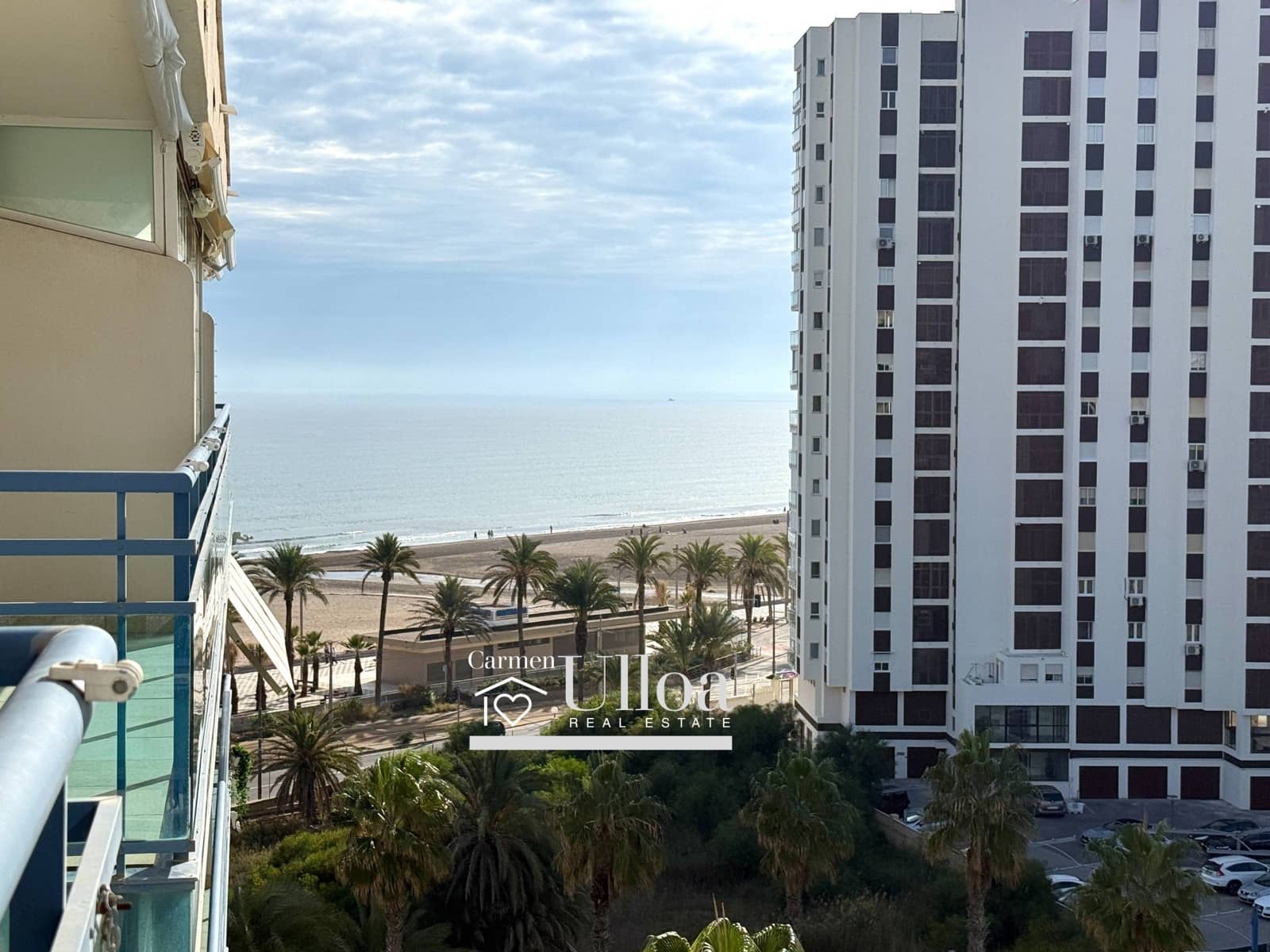 1 slaapkamer Appartement te koop in Alicante stad met zwembad garage - € 360.000 (Ref: 9471225)