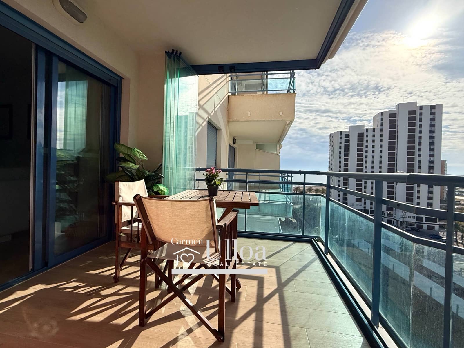 1 slaapkamer Appartement te koop in Alicante stad met zwembad garage - € 360.000 (Ref: 9471225)