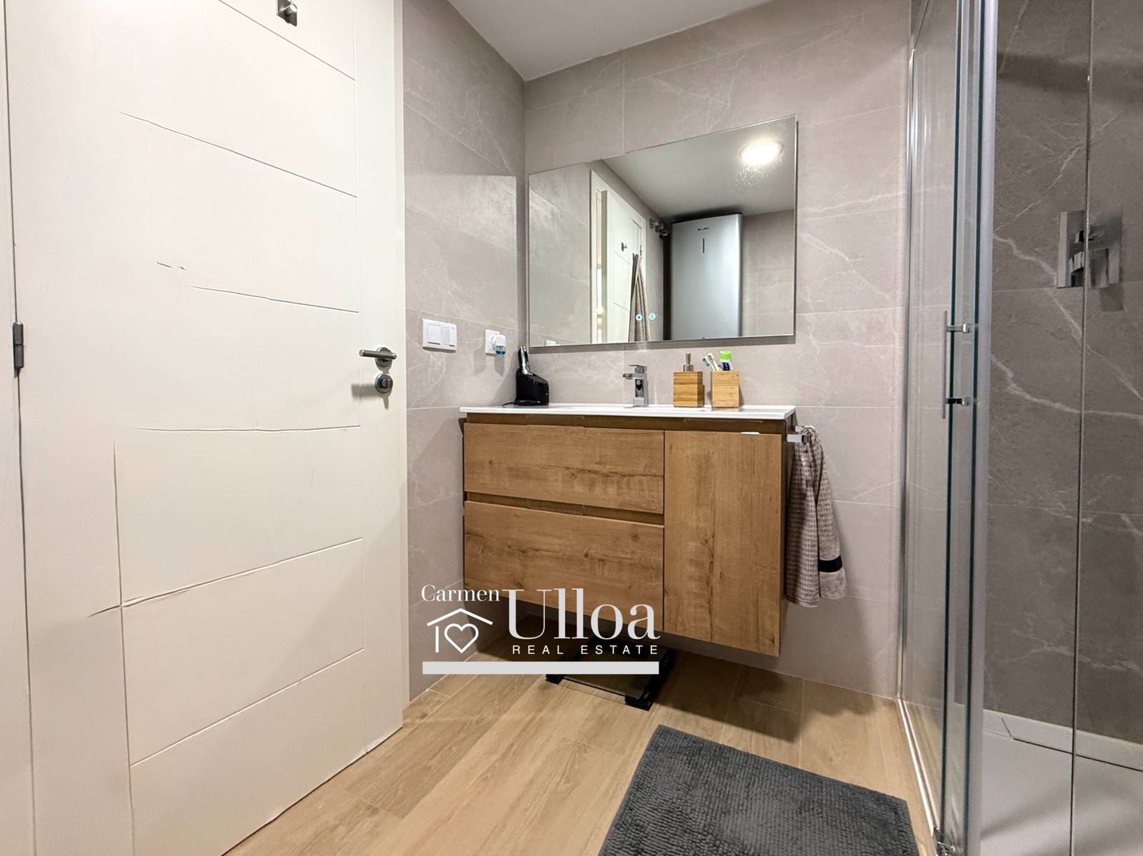 1 soveværelse Lejlighed til salg i Alicante by med swimmingpool garage - € 360.000 (Ref: 9471225)