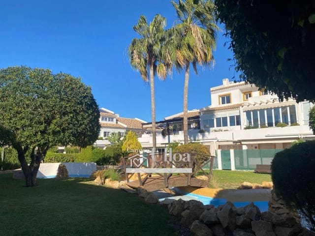 3 makuuhuone Rivitalo vuokrattavana paikassa Alicante Golf, Alicante kaupunki mukana uima-altaan 
autotalli - 1 950 € (Ref: 9481315)