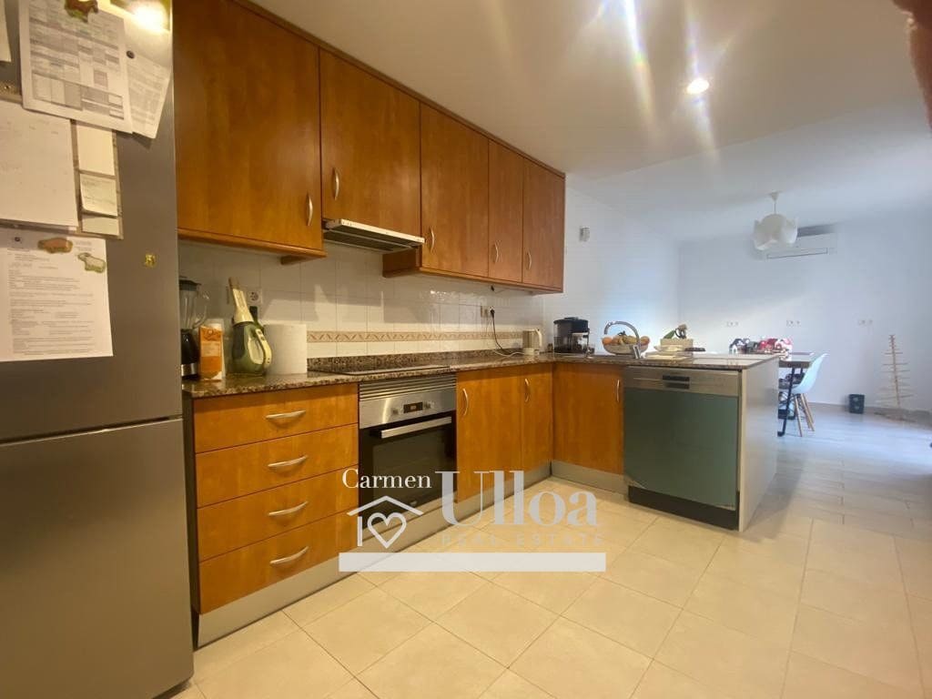 3 bedroom Terraced Villa for rent in Playa de San Juan with pool garage - € 1,950 (Ref: 9481315)