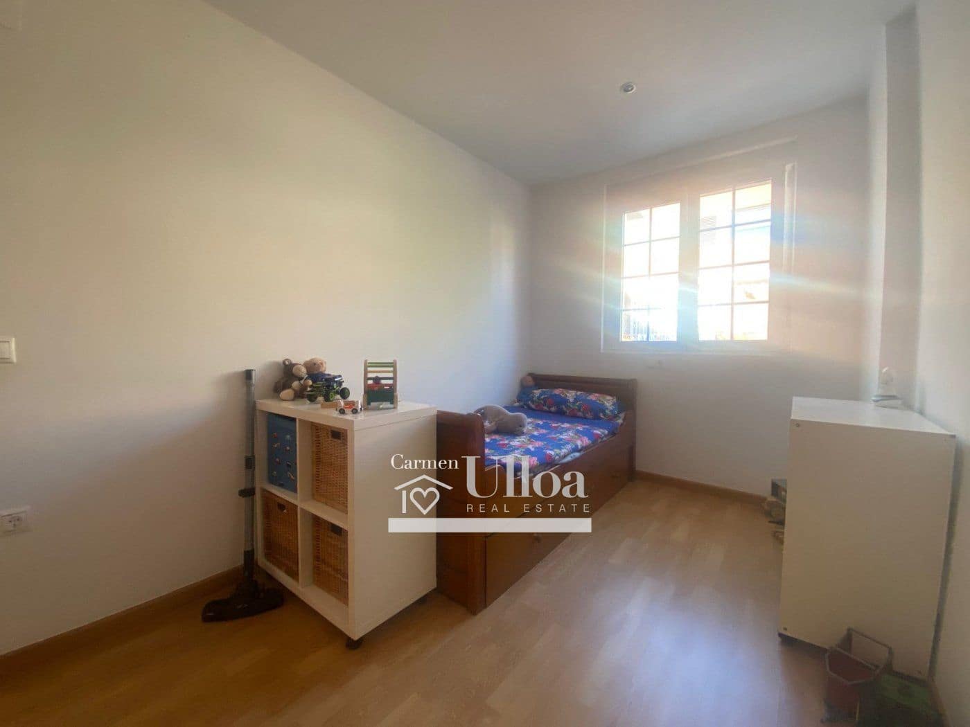 3 bedroom Terraced Villa for rent in Playa de San Juan with pool garage - € 1,950 (Ref: 9481315)