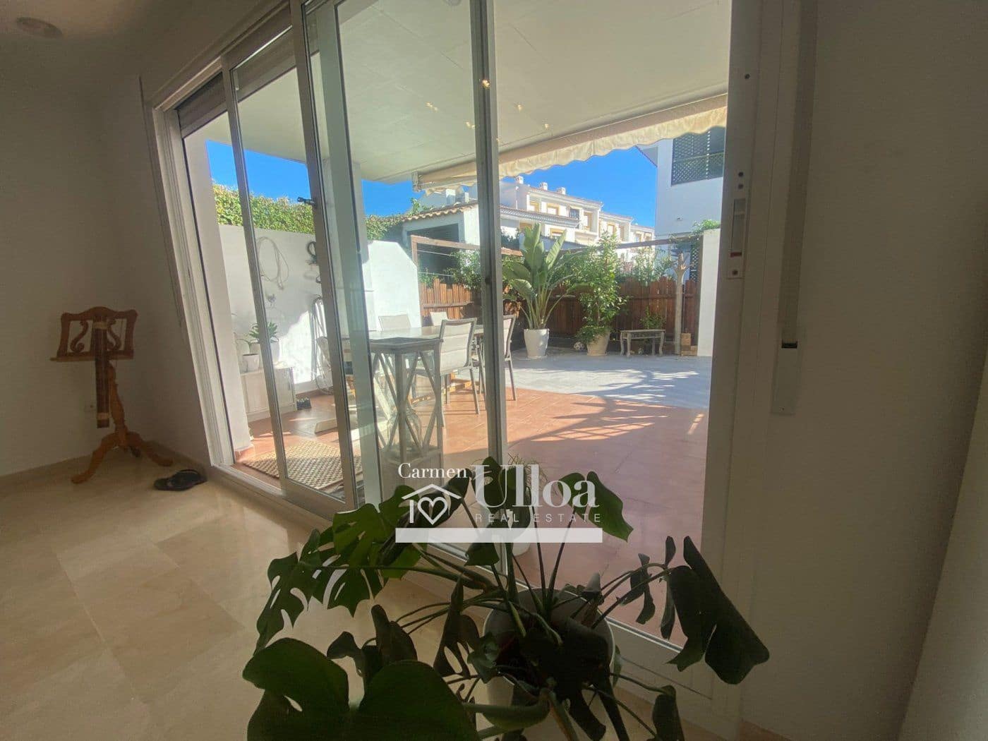 3 bedroom Terraced Villa for rent in Playa de San Juan with pool garage - € 1,950 (Ref: 9481315)