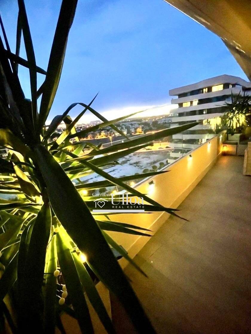 3 bedroom Apartment for sale in Playa de San Juan with pool garage - € 730,000 (Ref: 9491637)