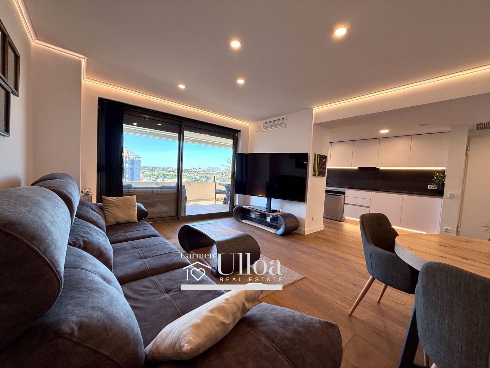 3 bedroom Apartment for sale in Alicante / Alacant city with pool garage - € 699,000 (Ref: 9491637)