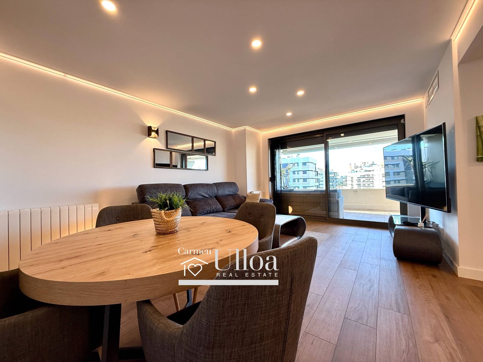 3 bedroom Apartment for sale in Alicante / Alacant city with pool garage - € 699,000 (Ref: 9491637)