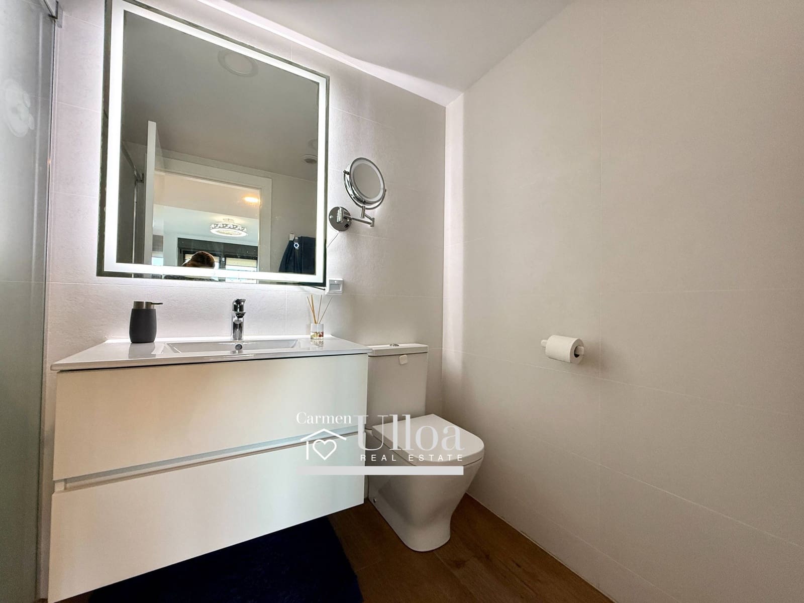 3 bedroom Apartment for sale in Alicante / Alacant city with pool garage - € 699,000 (Ref: 9491637)