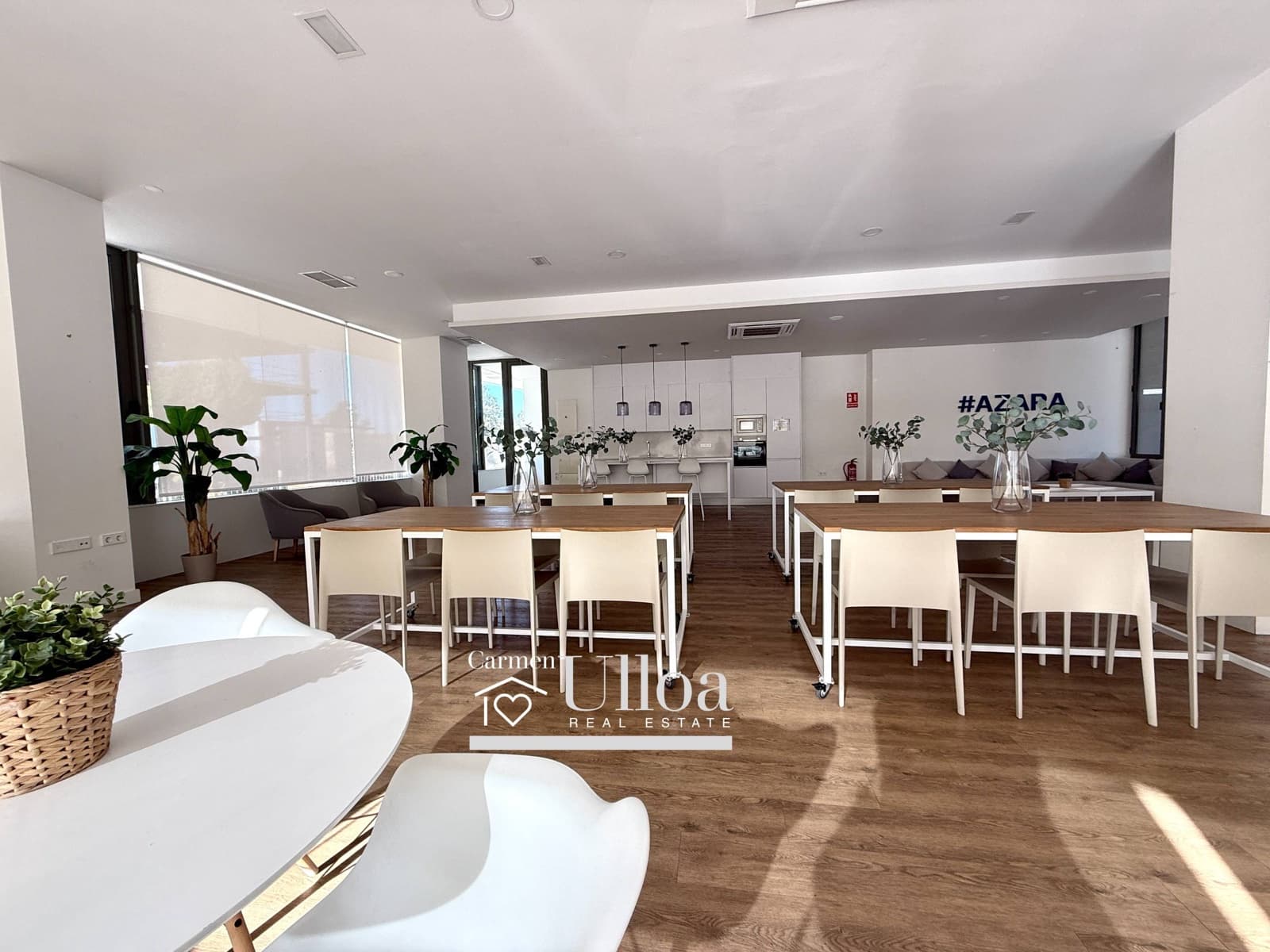 3 bedroom Apartment for sale in Alicante / Alacant city with pool garage - € 699,000 (Ref: 9491637)