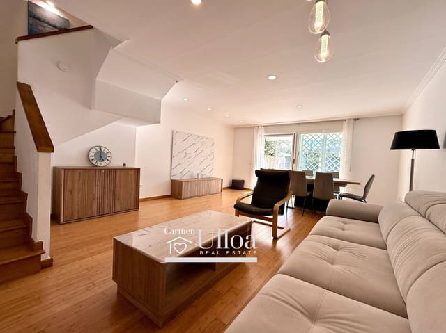 4 bedroom Terraced Villa for sale in Playa de San Juan, Alicante / Alacant city with pool garage - € 540,000 (Ref: 9497571)